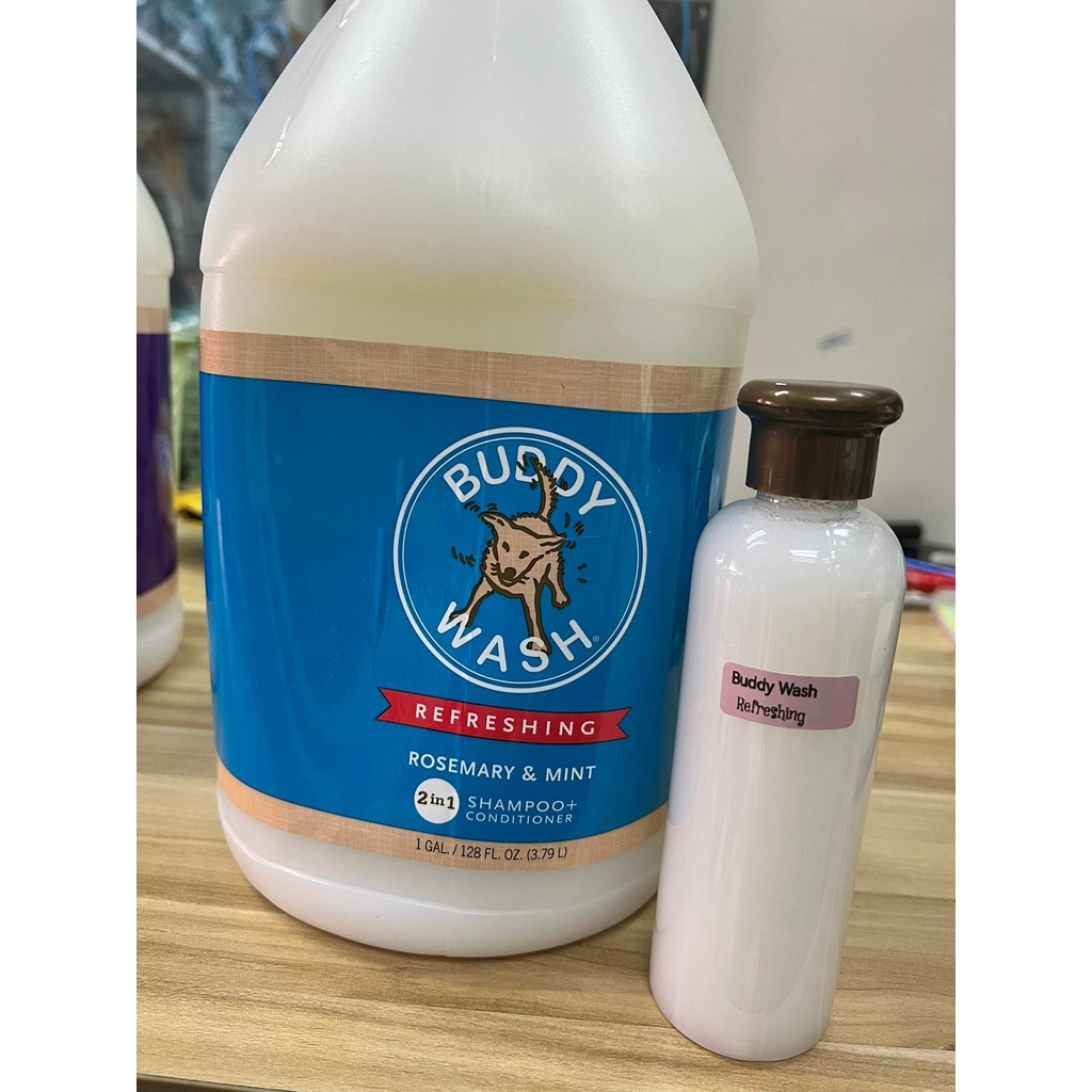 Buddy Wash Dog 2 in 1 Shampoo & Conditioner poured into 200ml taken