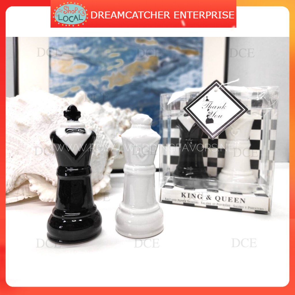 King and Queen Chess Salt and Pepper Shakers Wedding Souvenir and