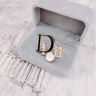 DIOR Street Brooch Cat Eye Rhinestone Letter Pin Badle Creative Sweaters Exclusive Accessories
