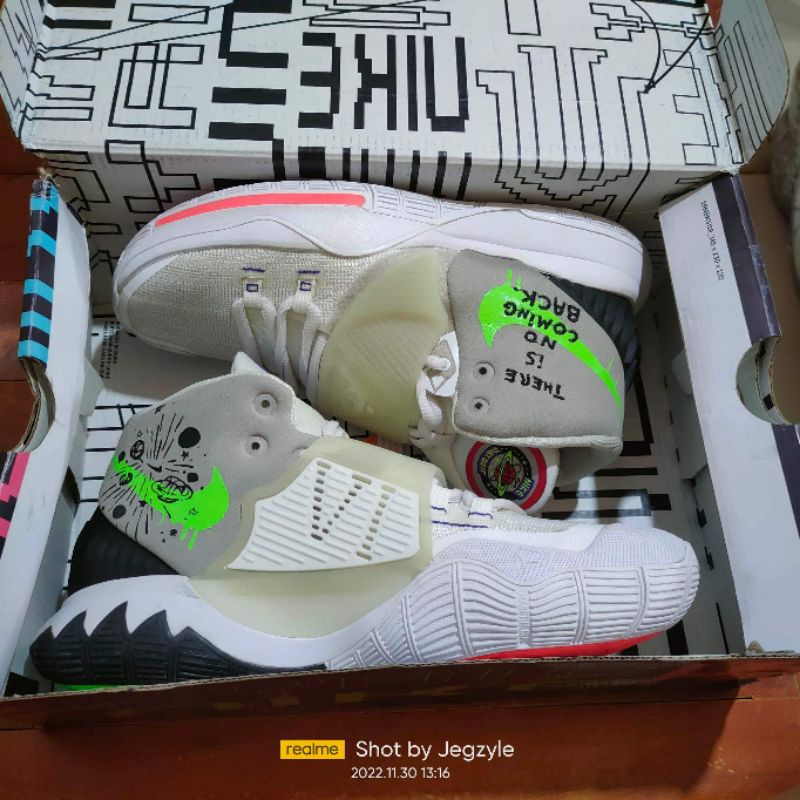 kyrie irving 6 sneakers