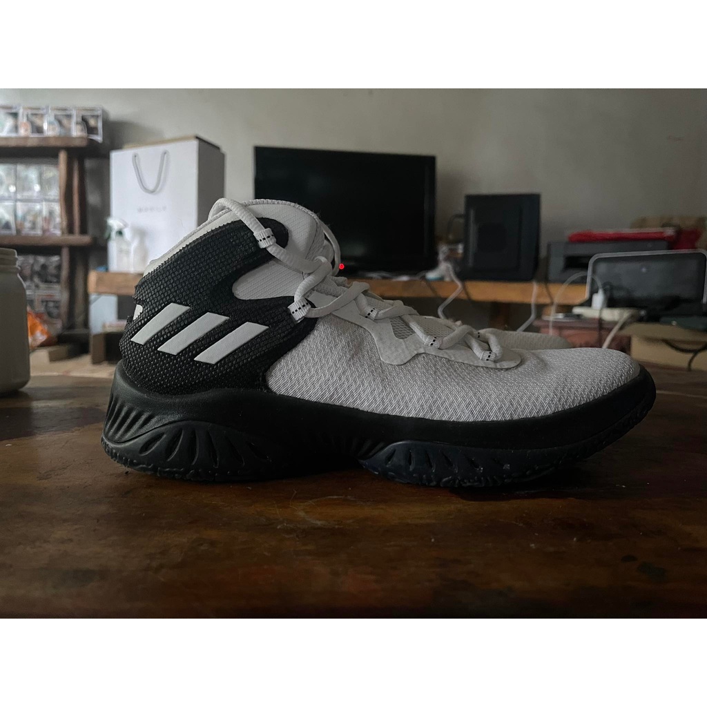 Pre-Loved Adidas Crazy Explosive Bounce Size US 9.5 White / Dark blue |  Shopee Philippines