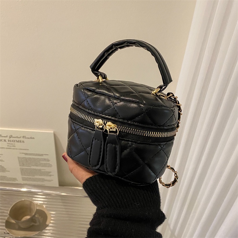 Mini Sling Bag for Women Small Handle Bag Cute Shoulder Bag with Chain