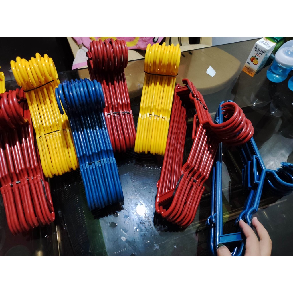 FLEXIBLE HANGER ROUND hindi nababali subok na subok na, pang masa pa