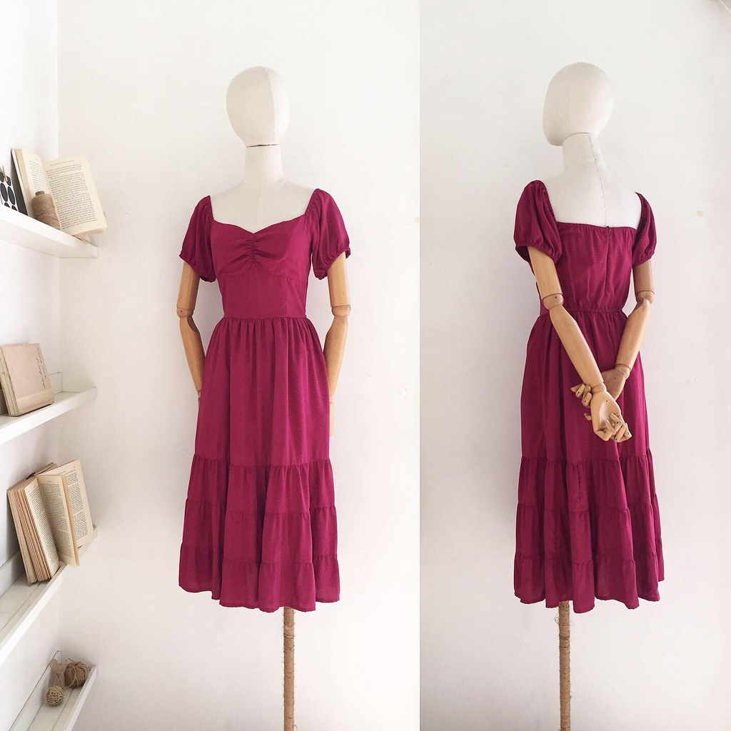 1743/7 Sweetheart Midi Dress in Magenta