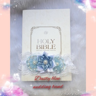 bible with garter (customize pm your motif)