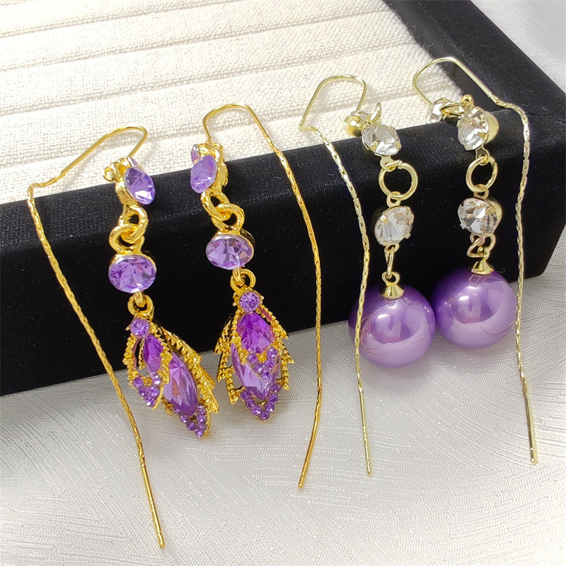 Long online gold-plated retro earrings, micro Amethyst and Zircons flowers