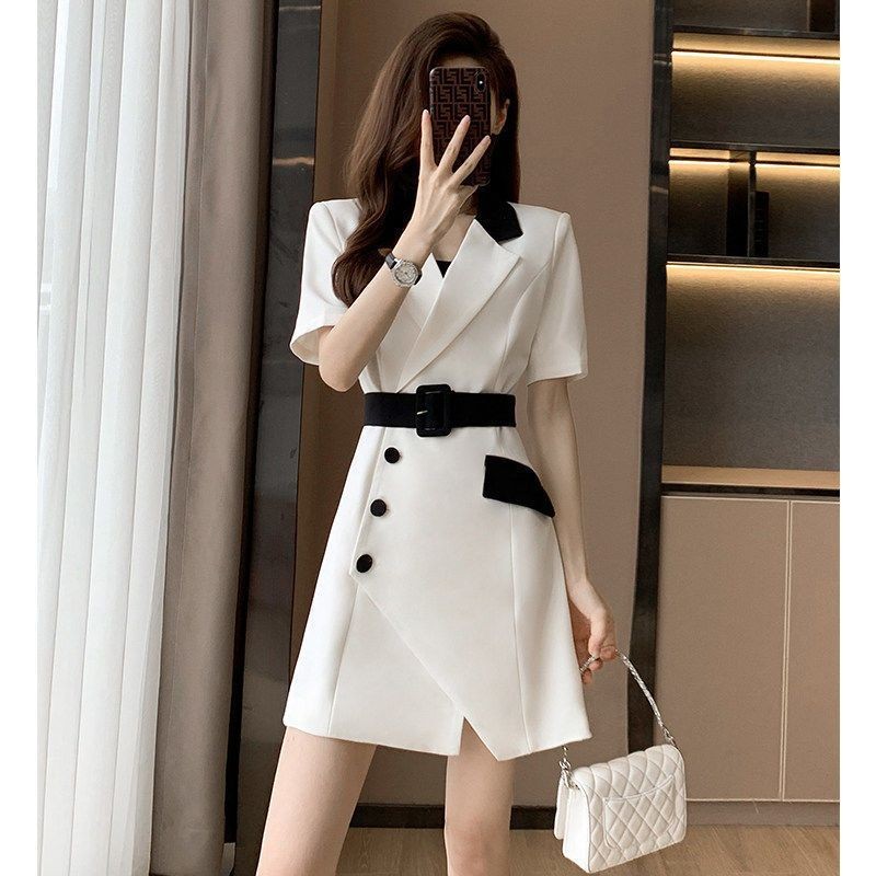 2022 Summer New Style Women’s French White Dress Women Design Niche Single-Breasted Suit Skirt