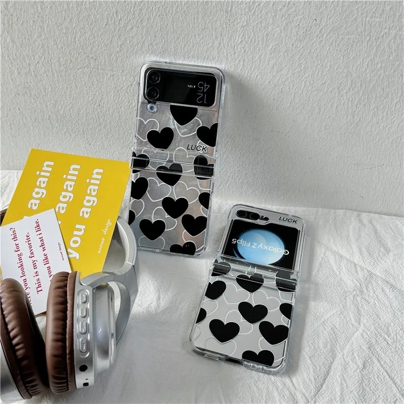 Black Heart Silver Phone Case For Samsung Galaxy Z Flip 7 6 5 4 Protective Back Cover For ZFlip5 BYJ