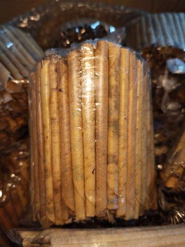 herbal cigarettes vs tobacco Herbal Cigarettes : Herbal cigarettes are NOT safer than tobacco cigarettes.  Study by IIT Gandhinagar (IITGN) and University of Illinois  Urbana-Champaign (UIUC). Herbal cigarette emissions can be comparable to or  even more