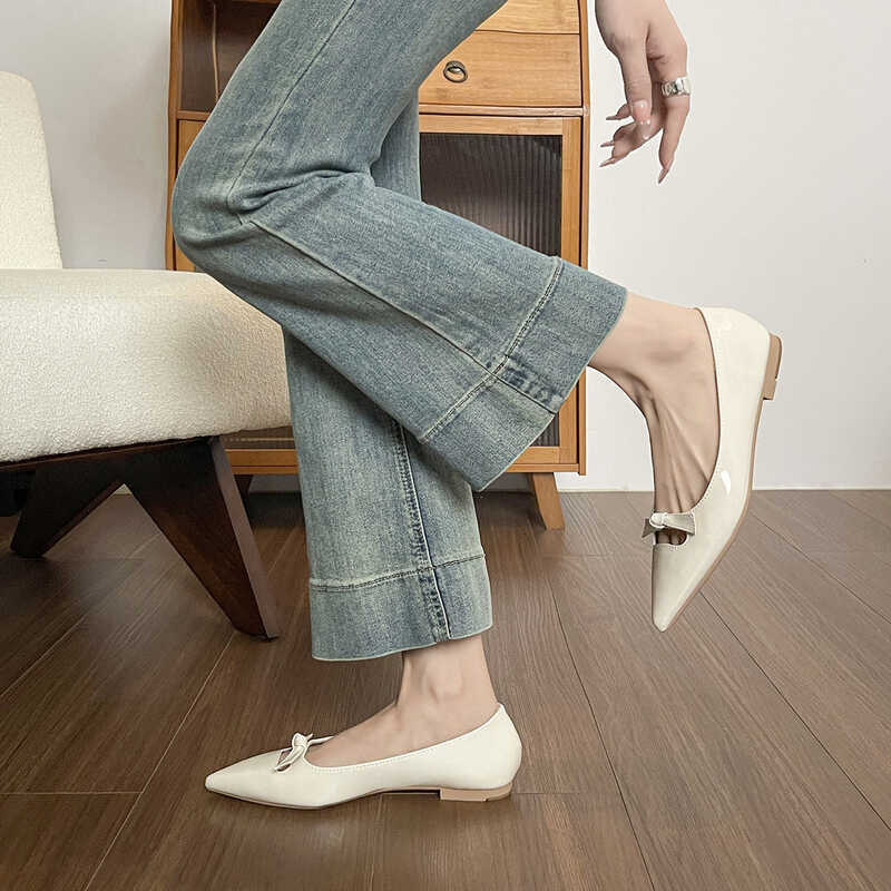 Bow, Perfect For Pairing With Skirts, 2025 French Style, Stunning Pointed-Toe Slip-On Shallow Shoes - Image 2