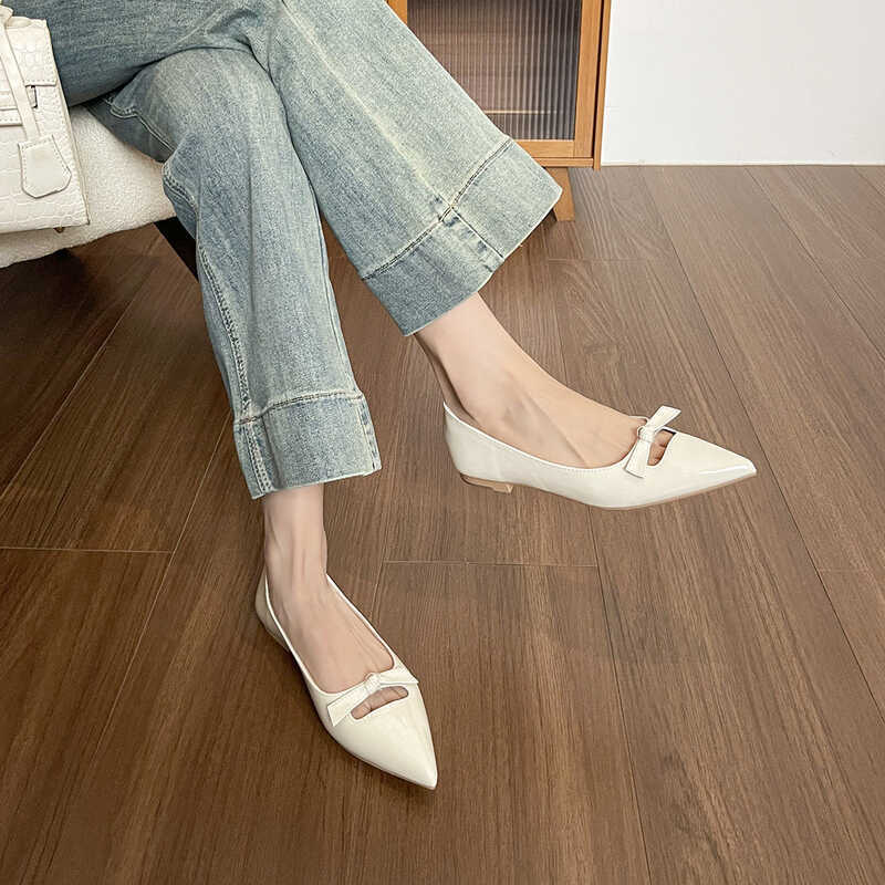 Bow, Perfect For Pairing With Skirts, 2025 French Style, Stunning Pointed-Toe Slip-On Shallow Shoes - Image 4